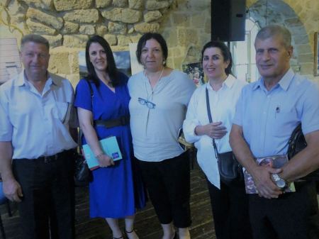 مسرح عكّا الأبيّة يستضيفُ الأديبةَ آمال عوّاد رضوان!